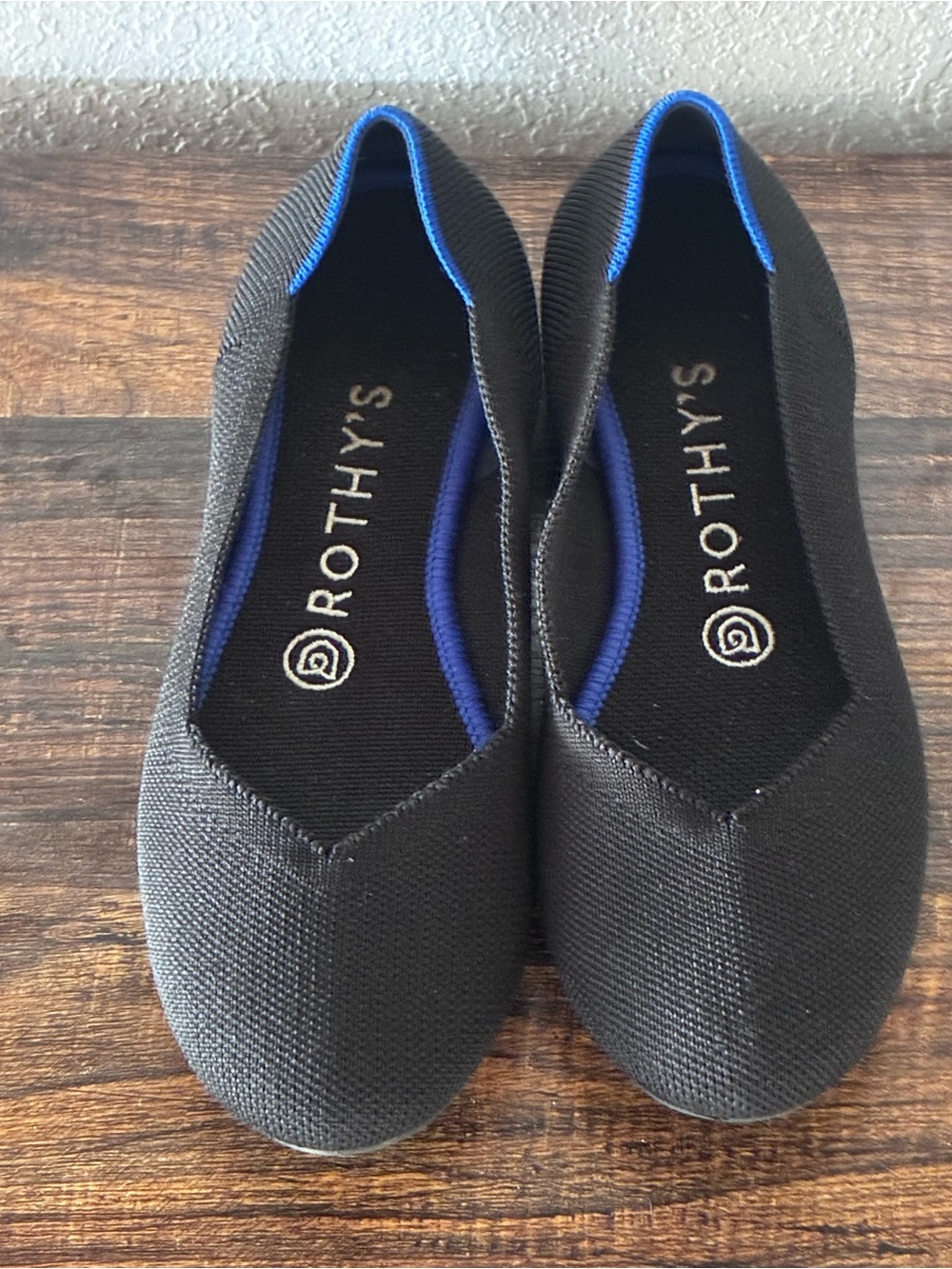 Rothy's Black Knit Slip-On Flats with Blue Trim ballet flats Size 6.5